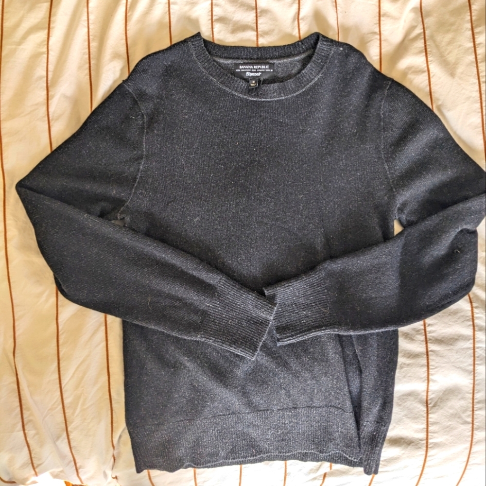 J Crew 100% Lambswool Crew Neck Sweater - Medium